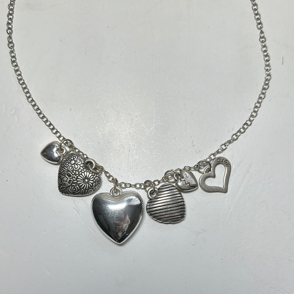 Aeropostale Silver Heart Charm Necklace - Picture 4 of 4